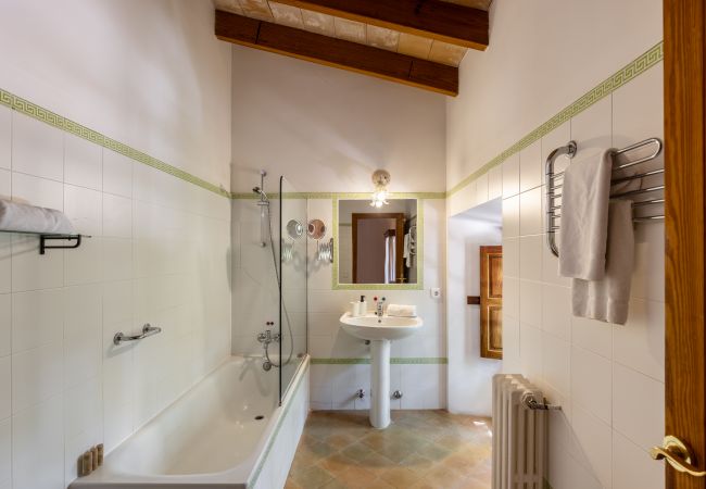Villa en Bunyola - Honor - Rustic villa for up to 16 people Villa en Bunyola - Honor - Rustic villa for up to 16 people