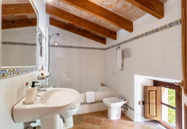 Villa en Bunyola - Honor - Rustic villa for up to 16 people Villa en Bunyola - Honor - Rustic villa for up to 16 people