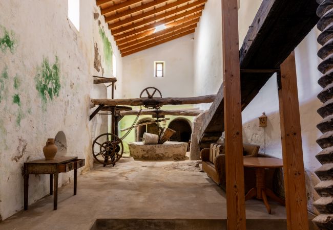 Villa en Bunyola - Honor - Rustic villa for up to 16 people Villa en Bunyola - Honor - Rustic villa for up to 16 people
