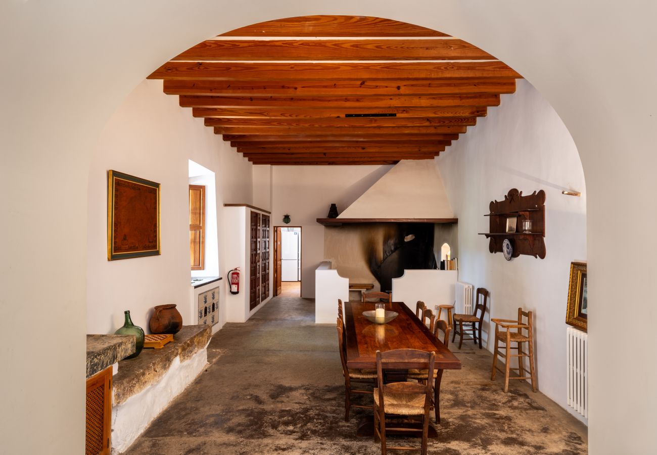 Villa en Bunyola - Honor - Rustic villa for up to 16 people Villa en Bunyola - Honor - Rustic villa for up to 16 people