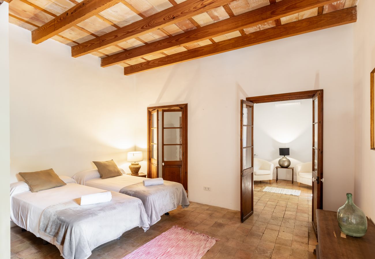 Villa en Bunyola - Honor - Rustic villa for up to 16 people Villa en Bunyola - Honor - Rustic villa for up to 16 people