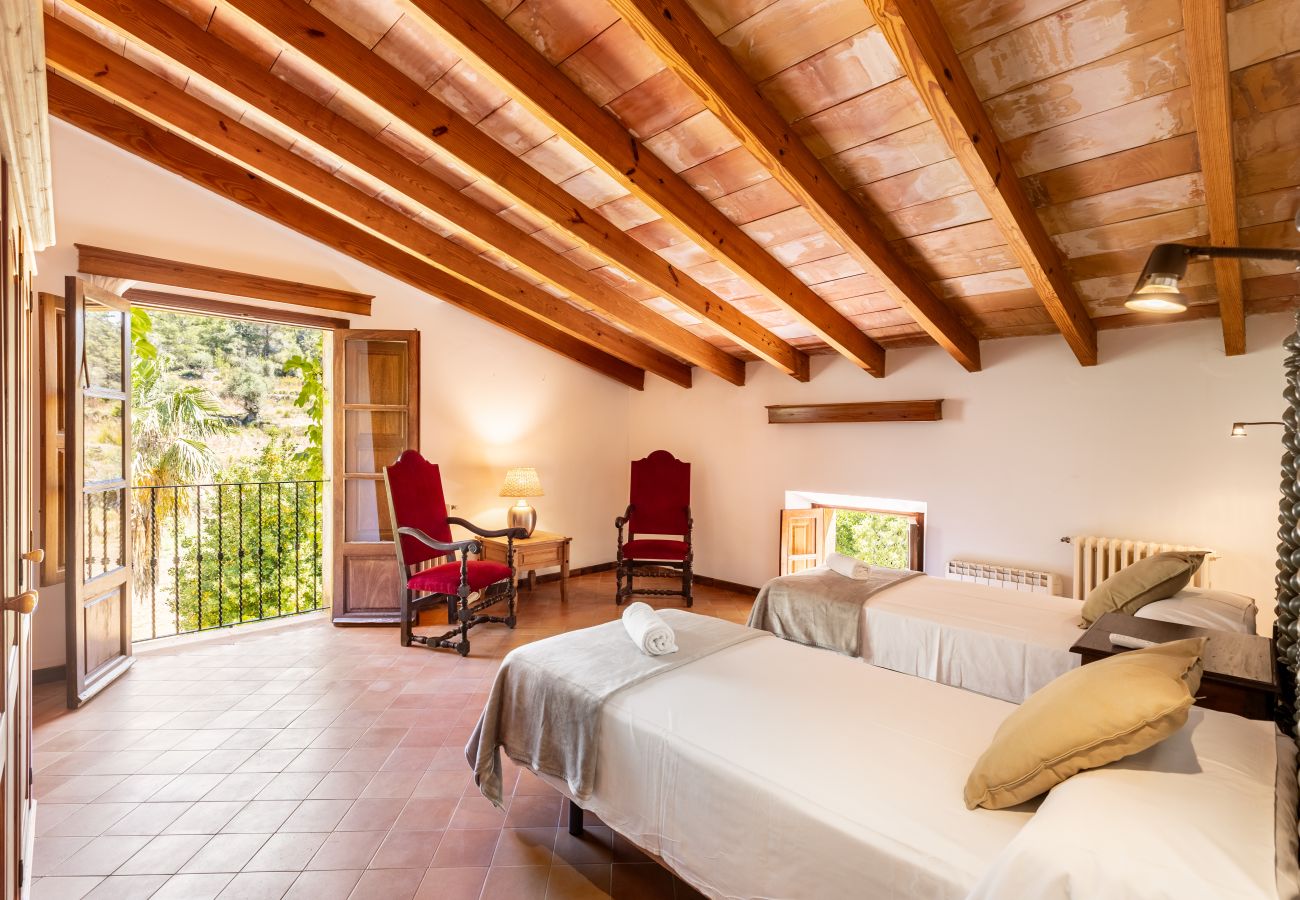 Villa en Bunyola - Honor - Rustic villa for up to 16 people Villa en Bunyola - Honor - Rustic villa for up to 16 people