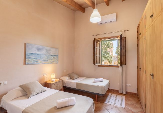 House in Santa Eugenia - Es Camp den Gall House in Santa Eugenia - Es Camp den Gall